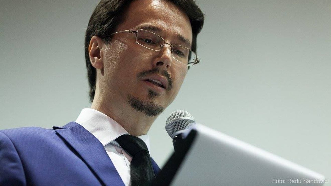 Cristi Dănileț despre ministrul justiției: Pentru o asemenea afirmație un student în anul trei la Drept ar pica imediat examenul de procedură penală