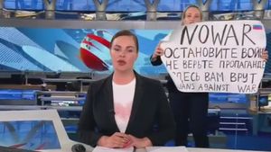 UPDATE Marina Ovsyannikova, după ce a fost plasată în arest la domiciliu: "Nu regret ce am făcut, o voi considera ca pe o onoare, oricare ar fi consecințele/ Am nevoie totuși de susținerea voastră"/ La scurt timp de la postări, pagina de Twitter a dispărut