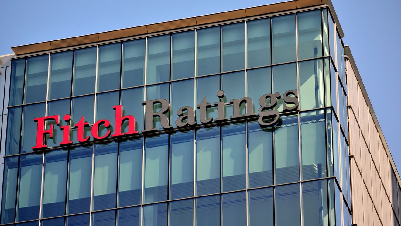 Fitch Ratings a confirmat ratingul AA+ al Statelor Unite, cu perspectivă stabilă