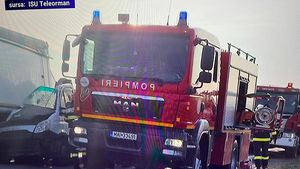 SURSE Răsturnare de situație în cazul șicanării din trafic de la Teleorman: șoferii de TIR vin cu altă variantă și spun că ei ar fi vrut să îl ajute pe conducătorul autoutilitarei