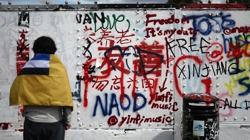 Armata din umbră a Rusiei în Germania: agenți secreți de "unică folosință" / Aceștia provoacă incendii, distribuie autocolante, desenează graffiti sau deteriorează infrastructura