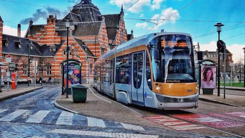Atenționare de călătorie pentru Belgia / Joi este programată o grevă națională în transportul public aerian, feroviar și rutier