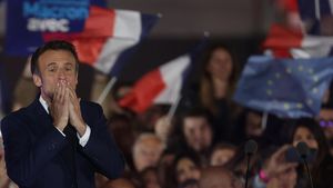 ANALIZĂ Cum a fost reales Emmanuel Macron președinte al Franței: el a fost preferat net de cei mai tineri sub 24 de ani, de vârstnicii peste 60 de ani, de cei cu venituri mari, de alegătorii mai educați și de locuitorii zonelor metropolitane