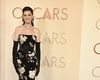 Anne Hathaway a anunţat că este însărcinată pentru a treia oară