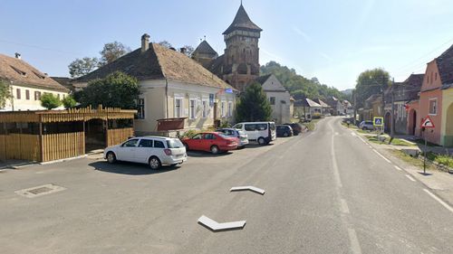 Spargere la o primărie din Sibiu / Hoții au fugit cu seiful în care erau 7.000 de lei, banii de lemne ai comunității