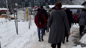 Consiliul Județean Prahova a semnat contracte de deszăpezire pentru iarna 2021-2022 de aproape 15 milioane de lei