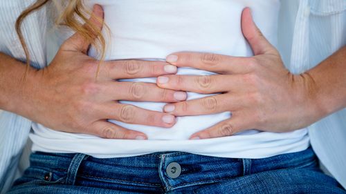 10 alimente și băuturi care combat balonarea