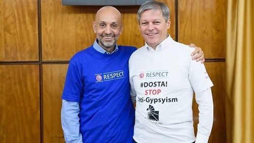 Valeriu Nicolae, candidat la alegerile europarlamentare pe lista Alianței 2020 USR-PLUS, anunță că a plecat din partidul lui Cioloș