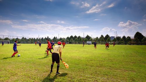 Cel puțin 30% din bugetul alocat de primării pentru sport va trebui să meargă la activitățile pentru copii și juniori - proiect USR adoptat de Parlament