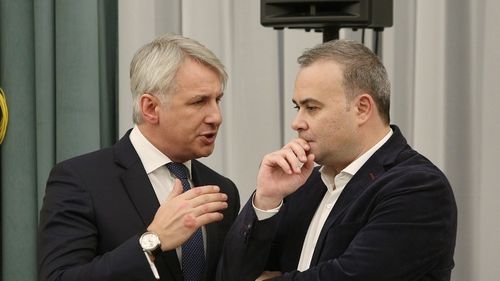 Efectele ”Ordonanței lăcomiei” în proiectele europene: firmele nu mai participă la licitații, primăriile nu găsesc bani pentru actualizarea prețurilor