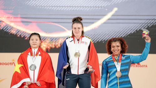 Loredana Toma, dublă campioană mondială la haltere/ Sportiva din România a stabilit un nou record mondial la stilul smuls