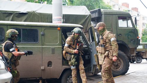 Rusia plănuiește acțiuni violente pentru a distorsiona alegerile din Europa (anchetă Mediapart)