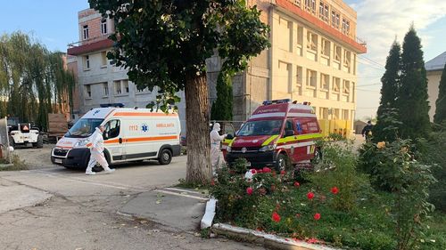 LIVE Situație critică la spitalul Tg. Cărbunești din Gorj: S-a oprit instalația de oxigen, trei persoane au murit / 150 de pacienți au fost transferați / Spitalul și-a reluat activitatea după reîncarcarea instalației de oxigen