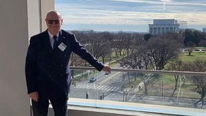 Răzbunarea lui Ioan Mircea Pașcu, retras din poziția de comisar european interimar de Dăncilă: Niciun om să nu-i fie frică să meargă la vot!