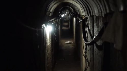 Armata israeliană anunță că a distrus o reţea de tuneluri în centrul Gaza City