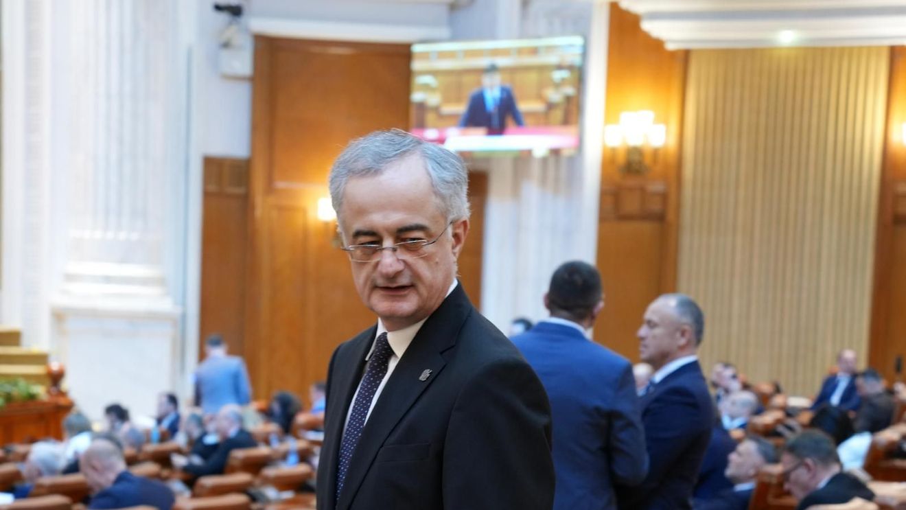 Liberalul Gabriel Andronache susține că mai mulți parlamentari PSD ar fi dispuși să sprijine actualul Guvern Bolojan, nefiind de acord cu decizia conducerii partidului de a ieși de la guvernare