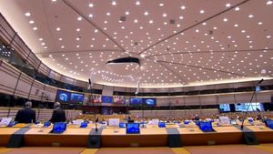 Argumente pro și contra suspendării brevetelor pe care le dețin companiile farmaceutice pentru vaccinurile anti-COVID-19 pe care le-au dezvoltat / Cum s-au împărțit taberele în Parlamentul European