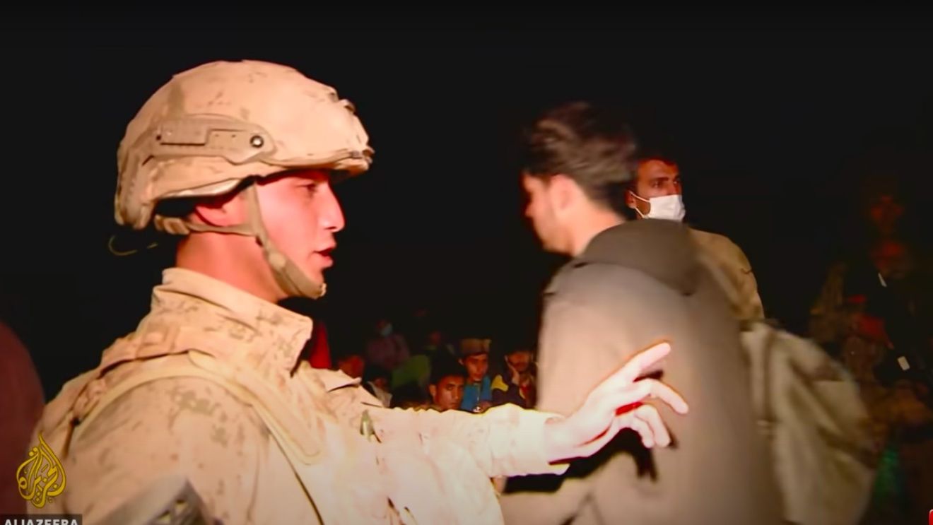 Afganistan: Frontiera cu Iranul, asaltată de mii de cetățeni afgani