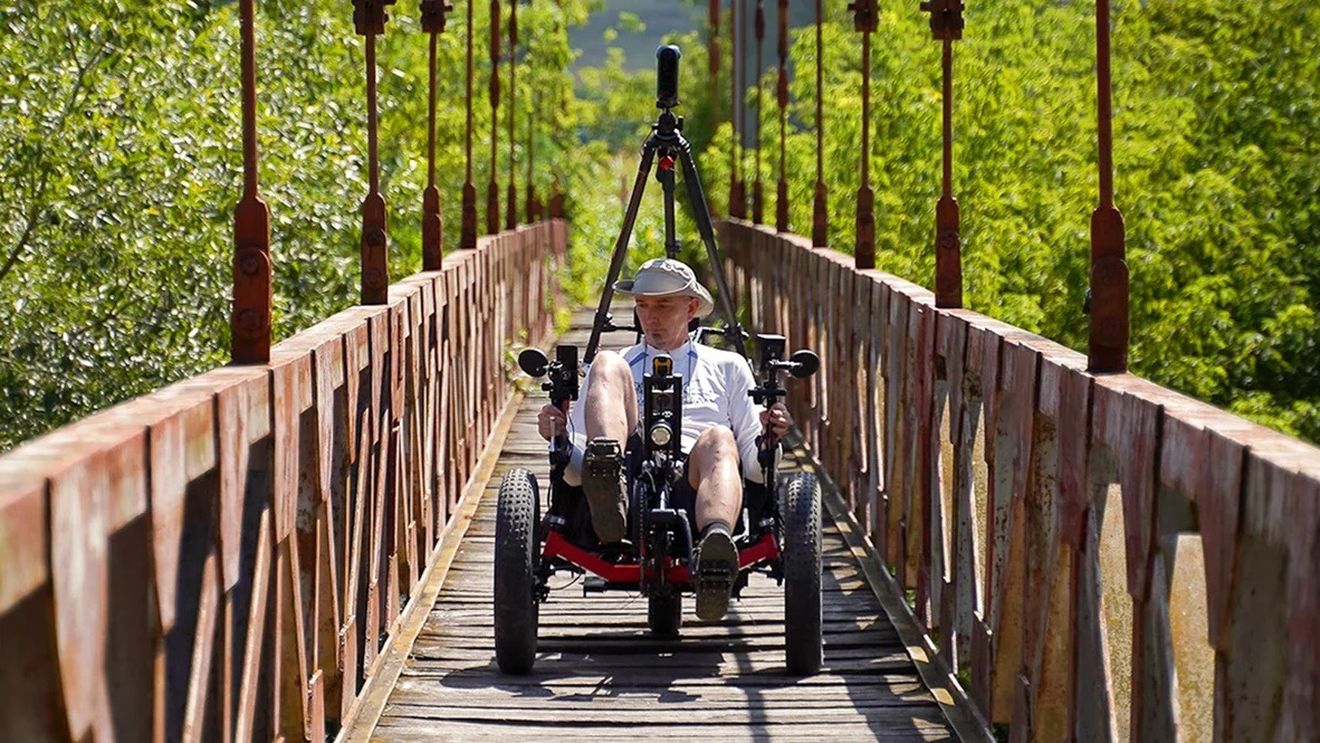 Via Transilvanica, disponibilă pe Google Street View. Imagini panoramice realizate de pe un triciclu special conceput pentru acest traseu