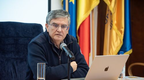 Unirea cu Moldova se poate face în momentul de față în UE, nu printr-un act politic și administrativ prin care Republica Moldova să se unească în calitate de entitate statală cu România – spune Mircea Dumitru, candidat la conducerea Academiei Române