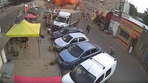 VIDEO Cel puțin 16 morți, inclusiv un copil, după un atac rusesc asupra unei piețe din orașul ucrainean Kostiantynivka, regiunea Donețk / Zelenski: „Acest rău rusesc trebuie învins cât mai curând posibil”