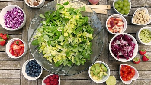 Cum poți prepara o salată sănătoasă, potrivit unui dietetician / Salata nu trebuie privită ca un fel secundar de mâncare