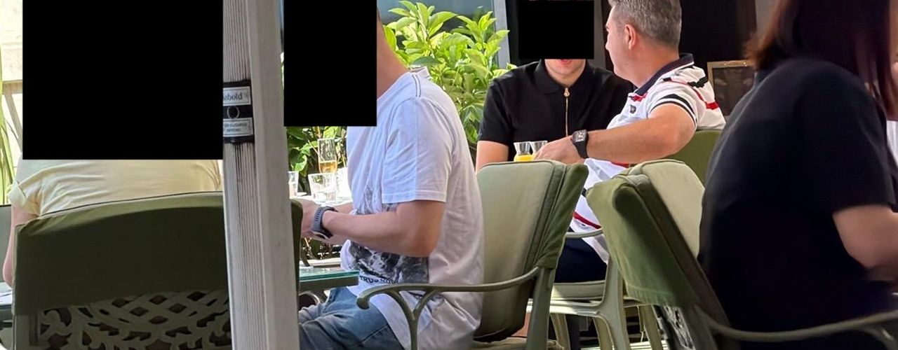 EXCLUSIV. Șeful CFR SA, Ion Alexandru Simu, pozat într-un hotel de 5 stele din Istanbul cu un ceas de lux marca Richard Mille / Anul trecut fusese surprins cu un Patek Philippe / Șeful companiei de stat susține că sunt replici cumpărate din magazine de suveniruri