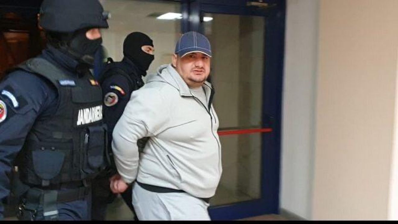 Interlopul din Timișoara acuzat că voia să îl împuște pe jurnalistul Dragoș Boța a fost pus sub acuzare