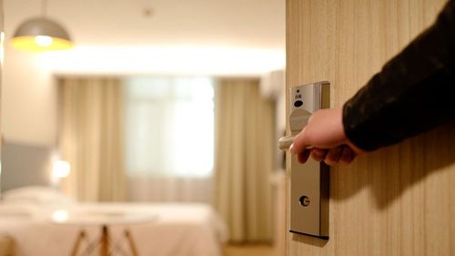 Cele mai scumpe hoteluri din lume sfidează încetinirea pieței de lux cu tarife record