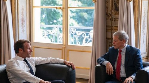 Cioloș nu a demisionat întâmplător din USR. El urmează să fie cooptat în noul grup politic pan-european propus de Emmanuel Macron