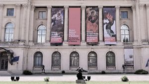 Muzeul Național de Artă și Muzeul Colecțiilor de Artă se redeschid publicului, miercuri. Accesul se va face în grupuri de câte trei persoane, cu excepția familiilor cu mai mulți copii