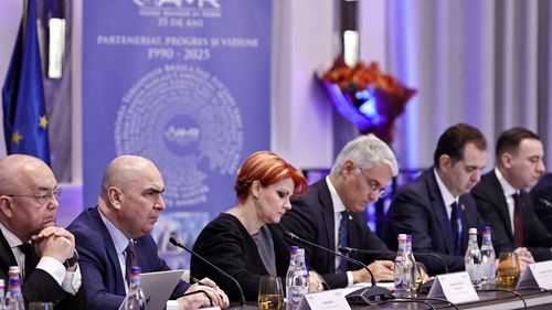 SURSE Mai mulți primari, în dezacord cu Ilie Bolojan după ce premierul le-a spus că impozitele majorate de anul viitor pe locuințe și mașini vor rămâne la bugetul statului pentru a reduce deficitul