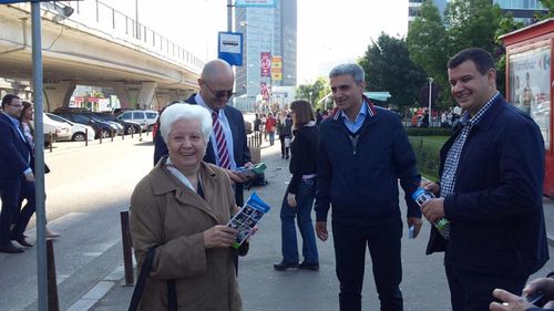 Turcescu, la adresa USR: După 7 decembrie, îi sfătuiesc să renunțe la cartoane și sloganuri, la PR politic. Au tras chiulul în ultimul an de la problemele României. Au preferat să stea pe margine, să-și bage degetele în guriță și să mai fluiere câte un ofsaid