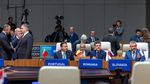 Live Summitul NATO de la Ankara, ziua 2 | Nicușor Dan: România va aloca 3,7% din PIB pentru apărare și se alătură programului pentru achiziții de drone / Groenlanda și Iranul domină reuniunea / Trump ordonă oprirea schimburilor comerciale cu Spania