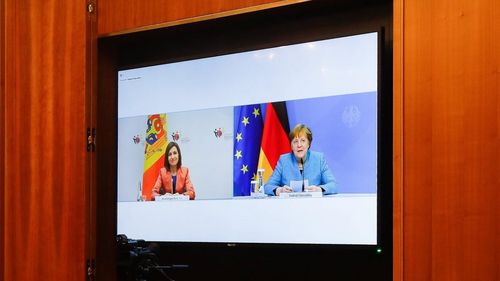 Germania va trimite observatori la alegerile parlamentare din Republica Moldova în cadrul Misiunii OSCE / Maia Sandu a discutat cu Angela Merkel și despre recunoașterea certificatelor de vaccinare
