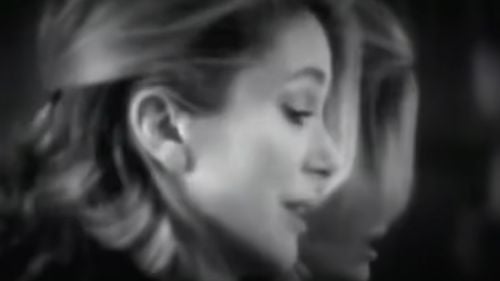 Catherine Deneuve a dedicat Ucrainei cea de-a 50-a ediţie a galei Premiilor Cesar