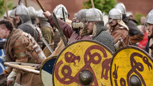Un important sit funerar viking, descoperit întâmplător în Danemarca
