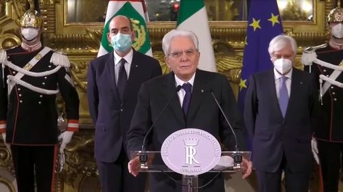 Sergio Mattarella, reales președinte al Italiei, pentru al doilea mandat de 7 ani / Șapte runde pentru alegerea unui nou președinte au eșuat săptămâna aceasta în Parlament