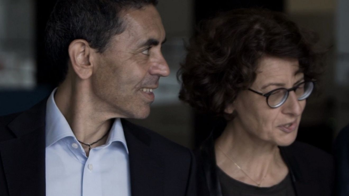 CEO-ul BioNTech dă asigurări că vaccinul Pfizer nu trebuie adaptat la variantele noi de COVID-19, ci recomandă mai degrabă inocularea cu a treia doză