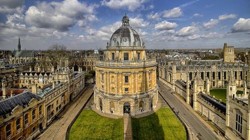 Clasamentul internațional al universităților Times Higher Education 2021: Oxford, pe primul loc în lume. Două universități românești sunt pe locurile 601-800 și 801+, iar 11 ocupă un loc în intervalul 1000+