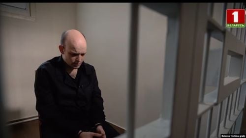 Un german condamnat la moarte în Belarus imploră ajutor, în lacrimi, la televiziunea de stat / Este acuzat că lucra pentru serviciile de informații ucrainene pentru a comite un atac terorist