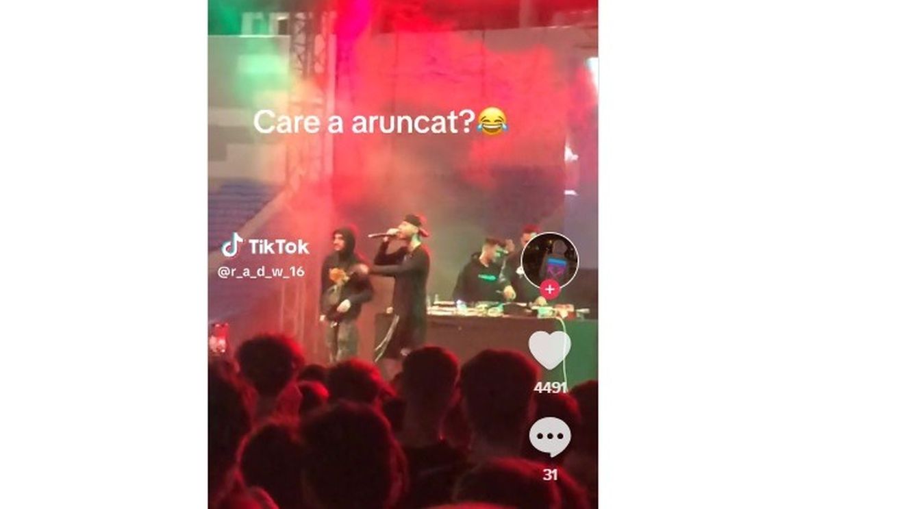 Scandal în Târgu-Jiu după ce un artist invitat la un spectacol plătit de primărie a înjurat spectatorii