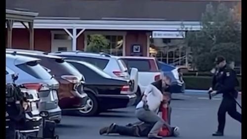 SUA: Cel puţin şapte persoane au fost ucise în apropiere de San Francisco în două atacuri armate care par să fi fost comise de aceeași persoană