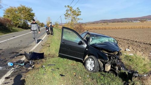 FOTO Accident în județul Neamț / Cei doi șoferi implicați în accident au murit