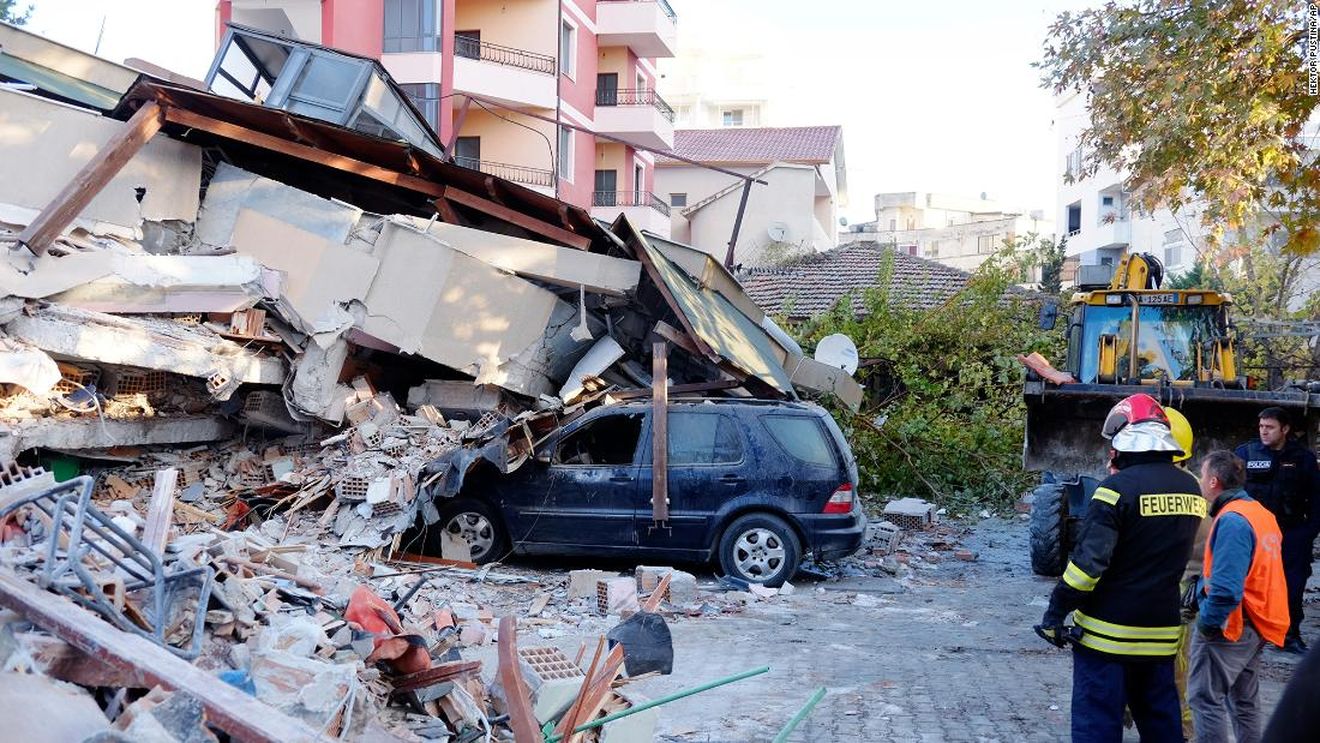 Operaţiunile de salvare după cutremurul din Albania s-au încheiat. Bilanţul seismului: 51 de morţi, aproximativ 2000 de răniţi