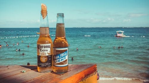 Banca Goldman Sachs va permite partenerilor şi directorilor săi să îşi ia timp liber atât cât doresc, pentru a promova odihna / Decizia vine după ce angajați aflaţi în primul an de muncă s-au plâns că sunt suprasolicitaţi