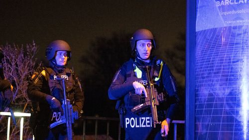 VIDEO Un tânăr austriac de 18 ani a fost ucis într-un schimb de focuri în apropierea consulatului israelian din München, la comemorarea atacului din timpul Jocurilor Olimpice din 1972