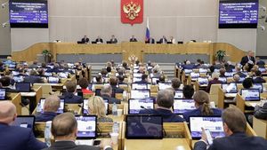 Duma de Stat propune o lege care permite rușilor folosirea oricărui mijloc de apărare împotriva intrușilor care intră pe o proprietate privată