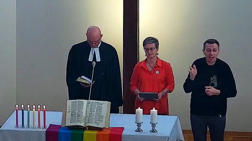 Prima binecuvântare publică a cuplurilor de același sex într-o biserică a avut loc în Polonia, în cadrul unei slujbe ecumenice la care au participat atât clerul catolic, cât și cel protestant