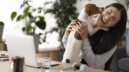 Animalele de companie ne salvează de de singurătate și boli. 5 moduri prin care ne ajută să fim mai sănătoși și mai fericiți